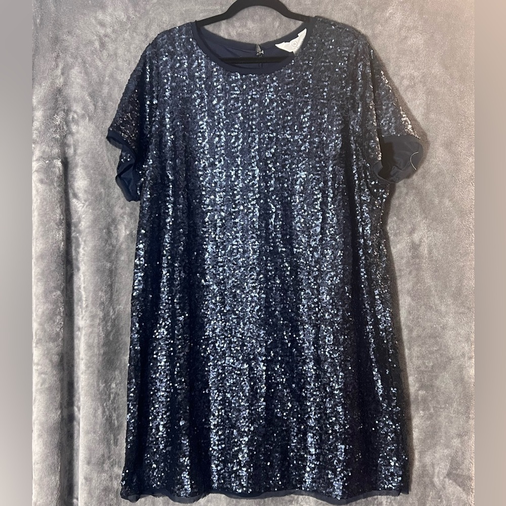 City Chic Blue Midnight Sequin Tee Shirt Style Evening Dress NWT 20W Lined